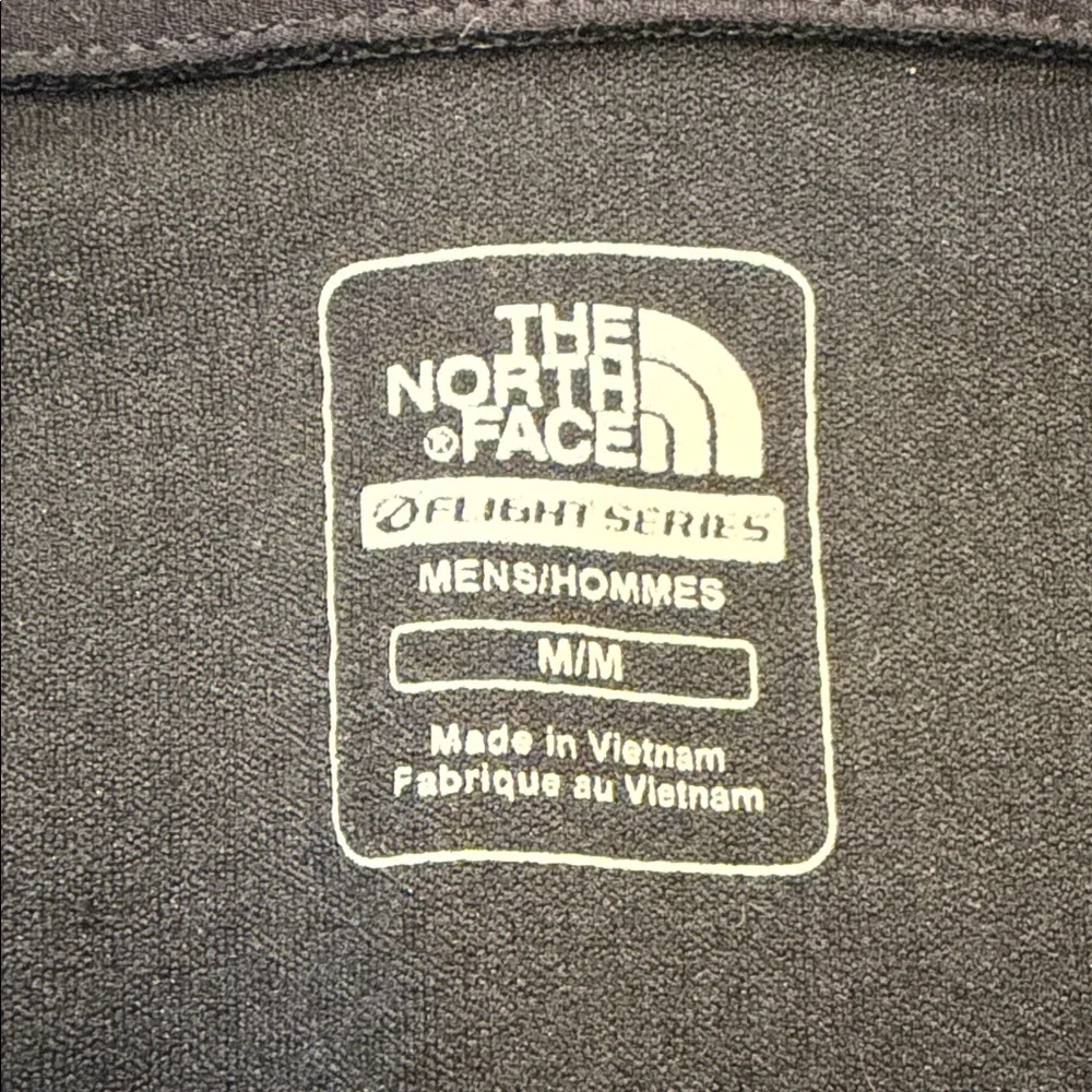 The North Face Flight Series 1/4 zip‎